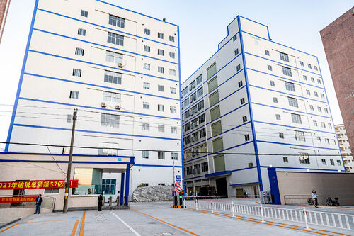 Ultimi blog aziendali su La guida definitiva alla conformità CE e UKCA per i caricabatterie per veicoli elettrici mobili a porta